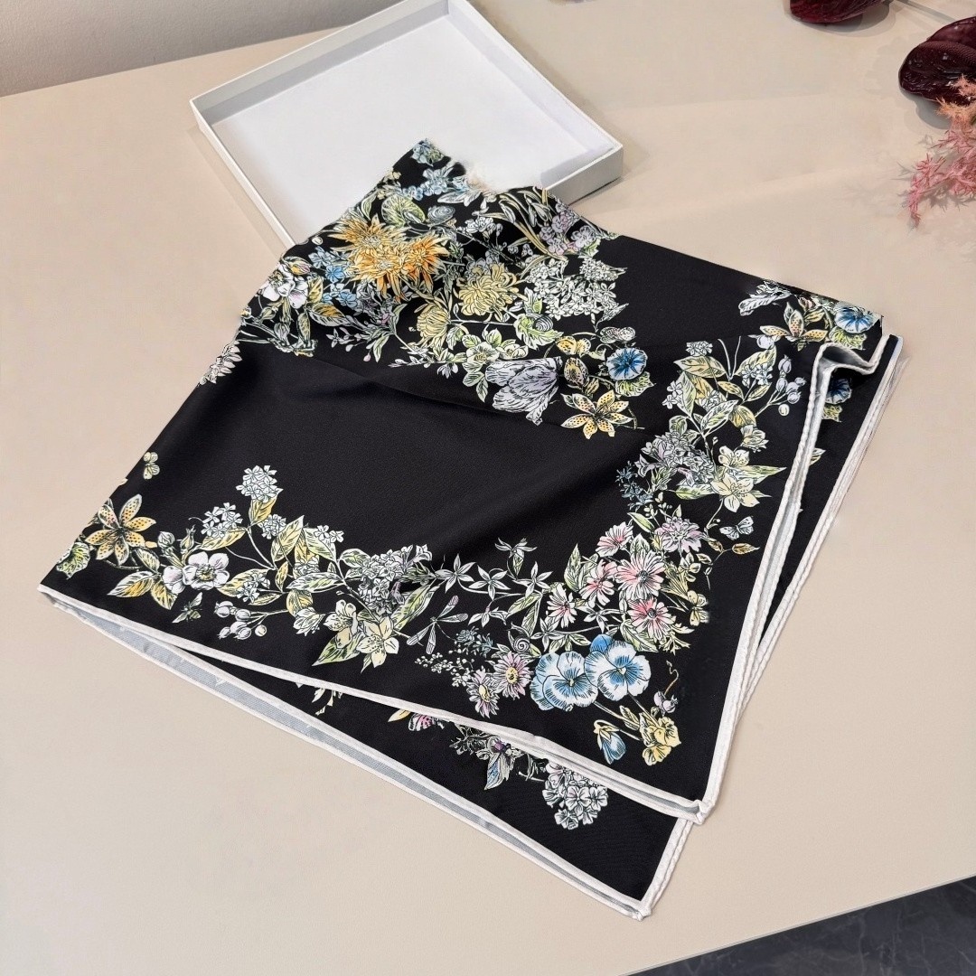 Luxury Bags Made - Luxury Designer Silk Scarf Women's Headscarf/shawl