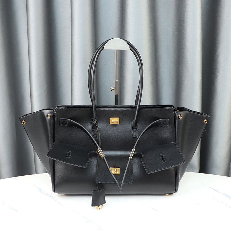 Genuine Cowhide Leather Tote T - Luxury Bags Hermes avis et prix