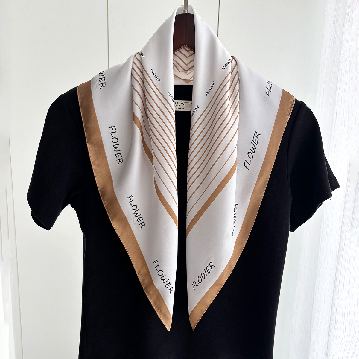 Luxury Print Scarf For Women E - Luxury Bags Duffle avis et prix