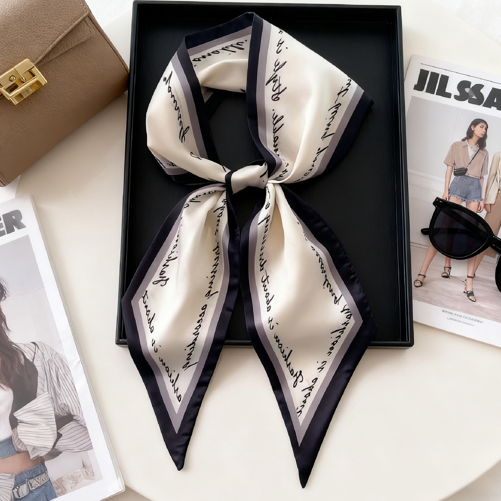 Luxury Long Neckerchief Skinny - Luxury Bags Duffle avis et prix