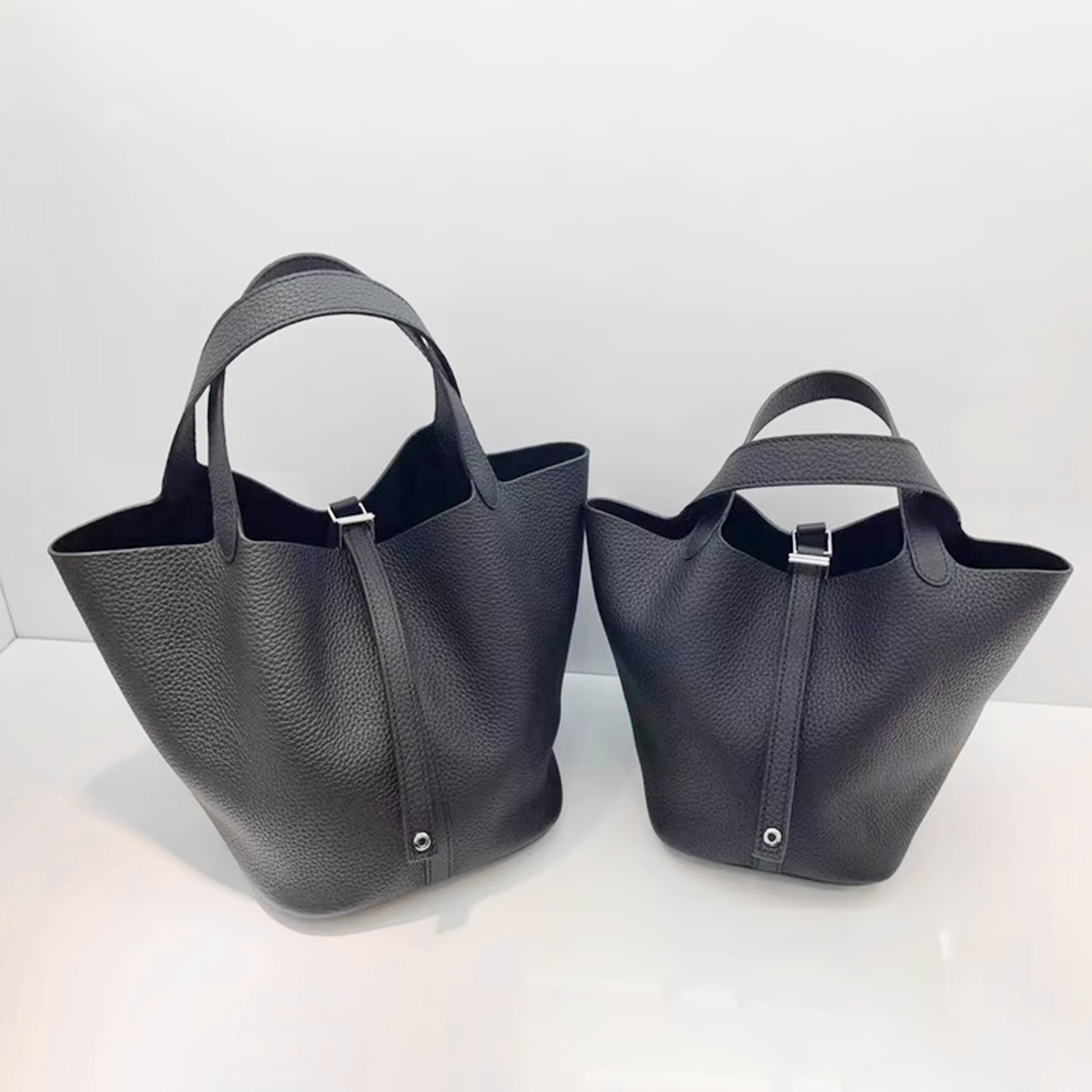 MENDY Women Bags Handbags Buck - Luxury Bags Hermes avis et prix