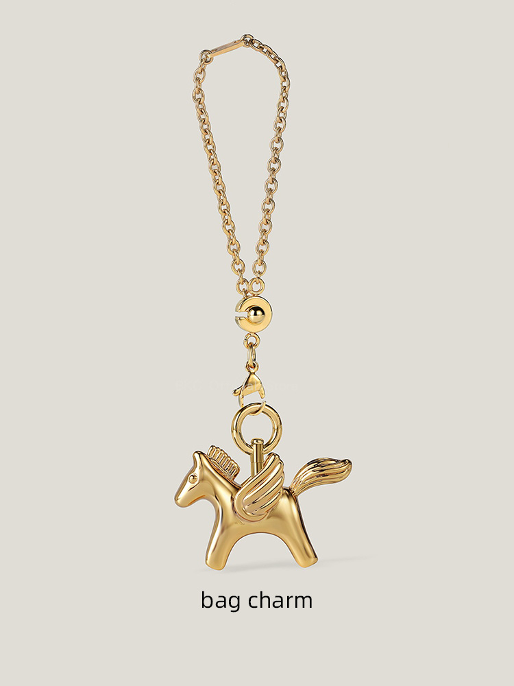 Luxury Brass Pegasus Bag Charm - Luxury Bags Hermes avis et prix