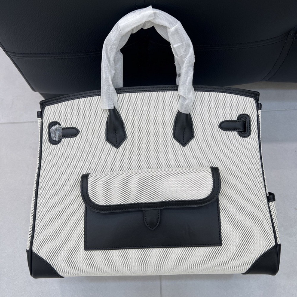 New Leather Women's Bag Swift  - Luxury Bags Hermes avis et prix