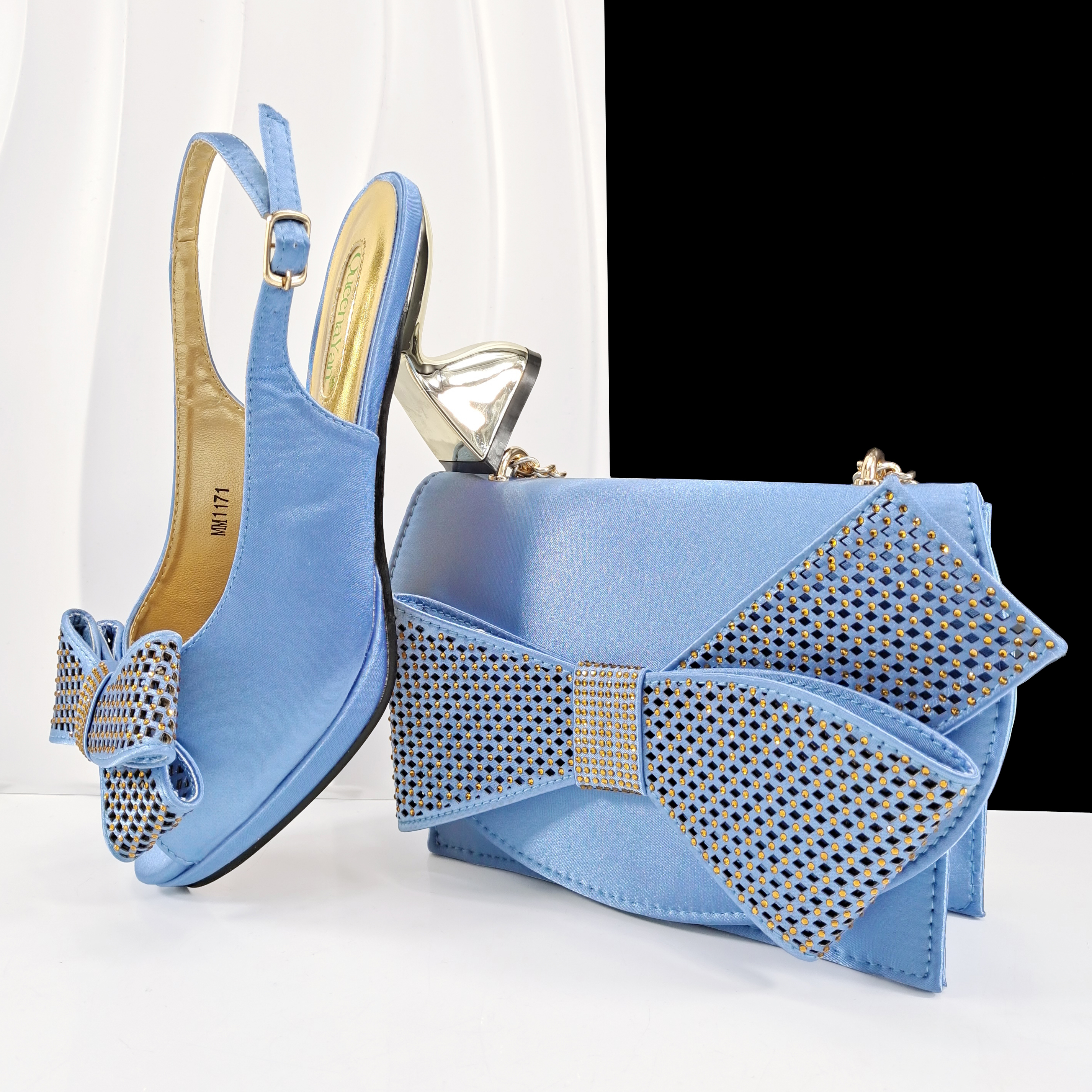 Queena Yan Sky Blue Color Peep - Luxury Bags And Shoes avis et prix