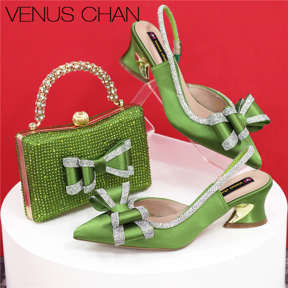 Med Heel Shoes for Women Hollo - Luxury Bags And Shoes avis et prix