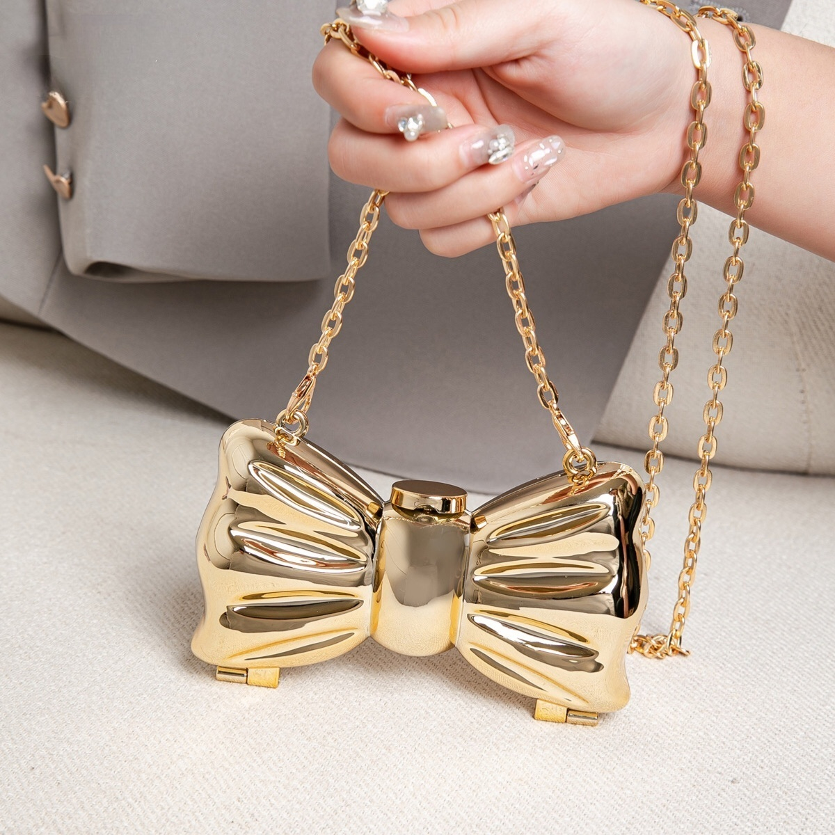 Luxury Fashion Metal Mini Hand - Luxury Bags Made avis et prix